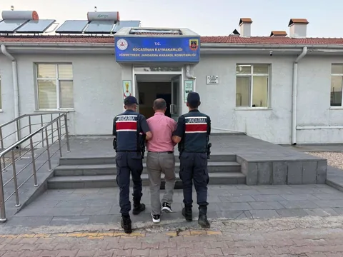 FETÖ Üyesi Eski Komiser, Jandarma Operasyonuyla Yakalandı — haber görseli