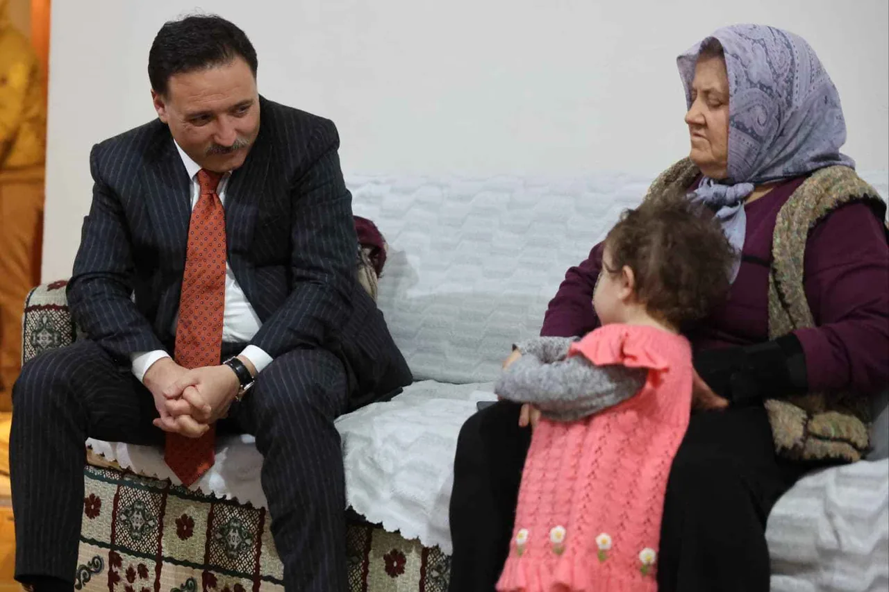 ŞEHRİN VALİSİ DEĞİL, KAYSERİ'NİN EVLADI: GÖKMEN ÇİÇEK TALAS’TA GÖNÜLLERİ FETHETTİ! — haber görseli