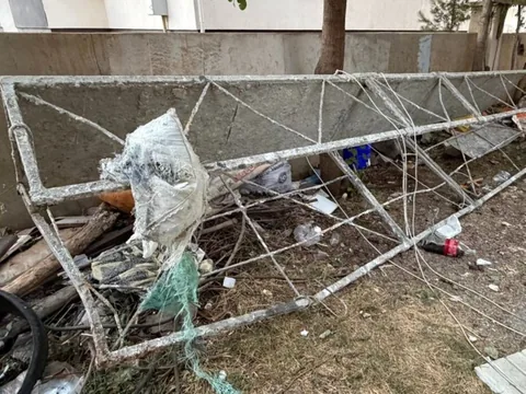 Şanlıurfa'da İnşaat Asansörünün Halatı Koptu: 18 ve 19 Yaşındaki İki İşçi Hayatını Kaybetti — haber görseli