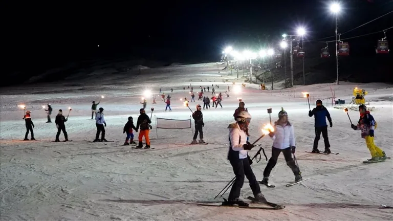 Spor A.Ş'den Gece Kayağı Etkinliği — haber görseli
