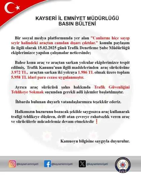 Trafikte Akıl Almaz Görüntü! Tehlikeli Şov: Hem Sürücüye Hem Yolculara Ceza Kesildi! — haber görseli