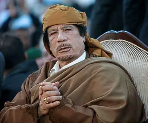 Kaddafi'nin büyük oğlu Seyfülislam Kaddafi, evinde uğradığı suikastla öldürüldü — haber görseli