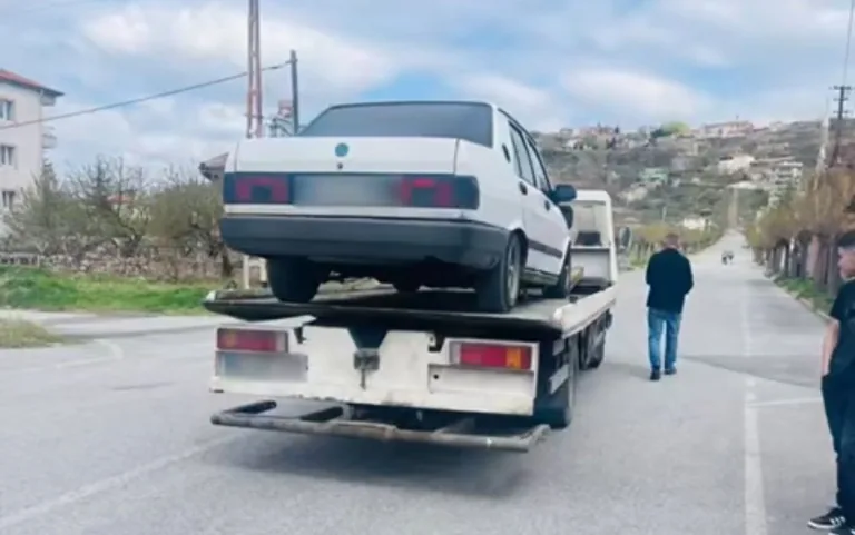 Drift atan sürücünün aracı trafikten men edildi — haber görseli