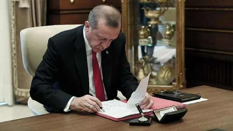Atama ve Görevden Alma Kararları Resmi Gazete'de  — haber görseli