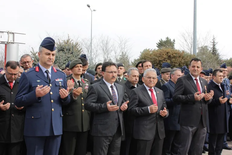 Çanakkale Şehit ve Gazileri, Zaferin 109. Yıldönümü’nde Törenle Anıldı — haber görseli