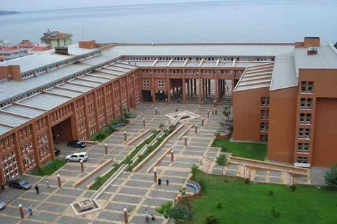 Giresun Valiliği Halka Açık Alanlarda Alkol Tüketimini Yasakladı — haber görseli