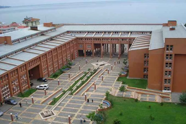 Giresun Valiliği Halka Açık Alanlarda Alkol Tüketimini Yasakladı — haber görseli