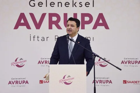 Mahmut Arıkan'dan Sert Eleştiri: "Türkiye, Kabile Devleti Gibi Yönetiliyor" — haber görseli