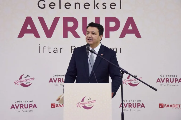 Mahmut Arıkan'dan Sert Eleştiri: "Türkiye, Kabile Devleti Gibi Yönetiliyor" — haber görseli