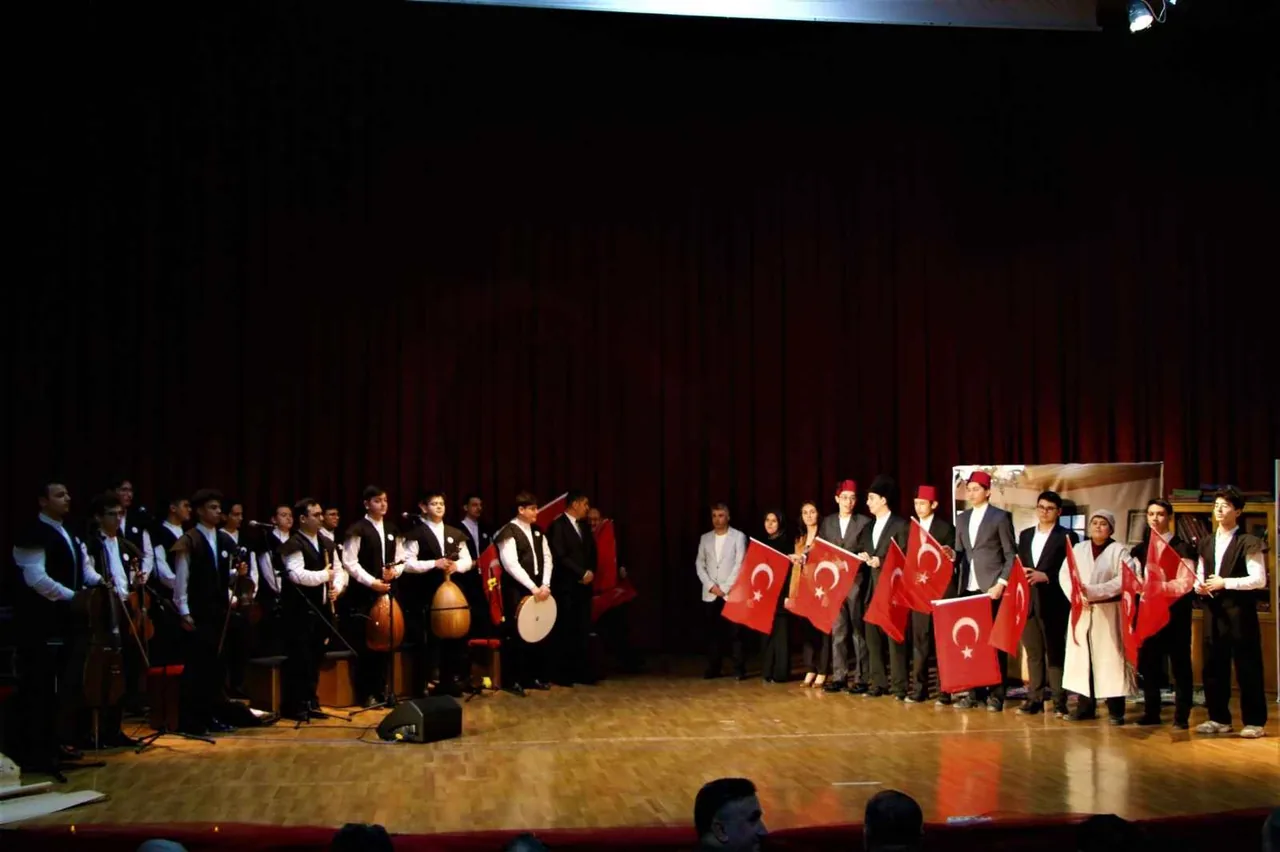 Kayseri’de İstiklal Ruhu: Mehmet Akif Ersoy Saygıyla Anıldı! — haber görseli