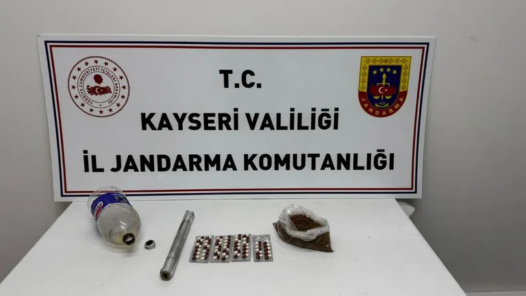 Yahyalı’da Uyuşturucu Operasyonu: Çadırda Bonzai ve Sentetik İlaç Ele Geçirildi! — haber görseli