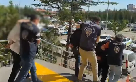 Sahte Araç Kiralama Sitesiyle 51 Kişiyi 6 Milyon TL Dolandırdılar! Kayseri Polisi Şebekeyi Çökertti — haber görseli