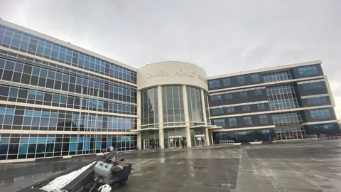 Kardeşlerden Birini Yaralayıp Diğerinin Ölümüne Sebep Olan Cinayet Zanlısı Yargılanıyor — haber görseli
