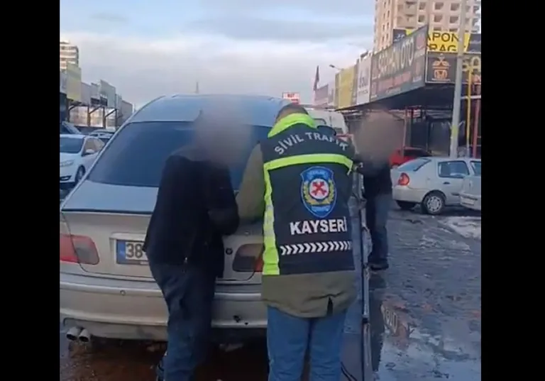 Sosyal Medyada Paylaştı, Cezayı Yedi: Drift ve Makas Şovun Bedeli 142 Bin TL! — haber görseli