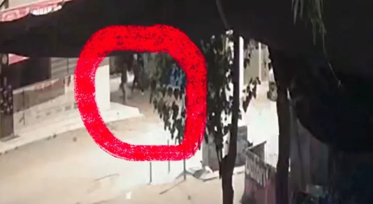 Türkiye'nin Yeni Teksas'ı Sahabiye! Önce Biber Gazı Sıktılar, Sonra Bıçakladılar: Saldırı Kamerada — haber görseli