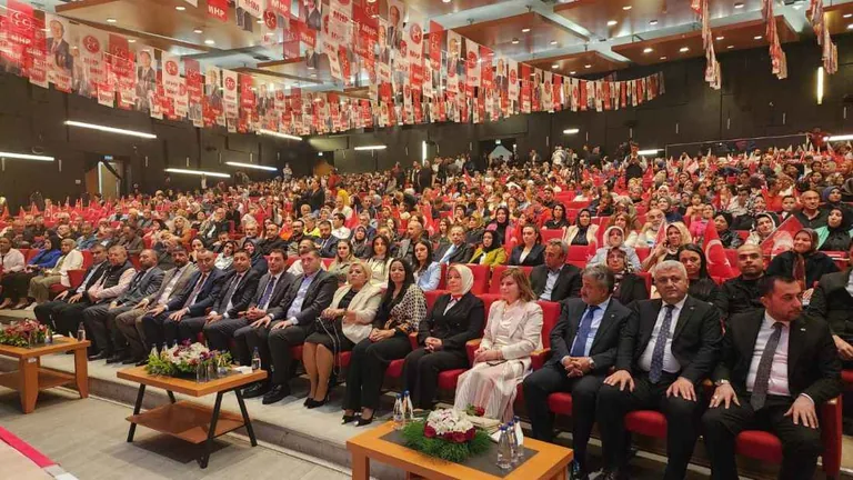 MHP KAÇEP'TEN KAYSERİ’DE ANNELER GÜNÜ COŞKUSU — haber görseli