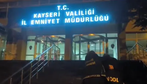 Kayseri’de Uyuşturucu Operasyonu! Binlerce Uyuşturucu Hap Ele Geçirildi, 3 Gözaltı — haber görseli