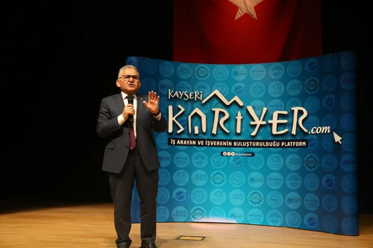 Kayseri Kariyer Merkezi Projesi İle 5 Bin 757 Kişi İş Buldu — haber görseli
