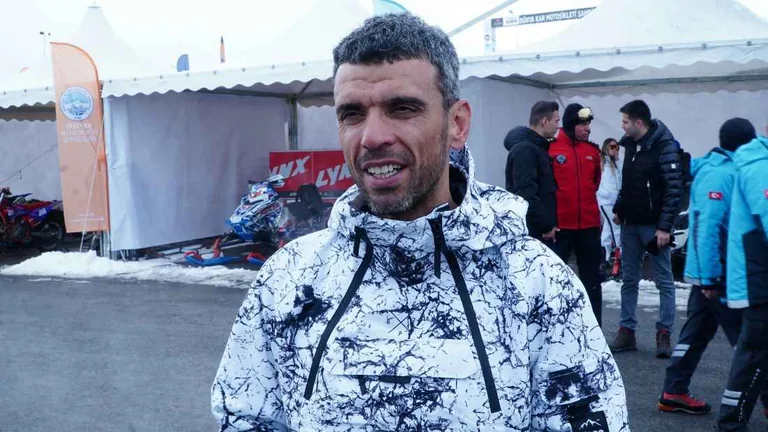 Dünya Şampiyonu Kenan Sofuoğlu, Dünya Snowcross Şampiyonasına Katıldı — haber görseli