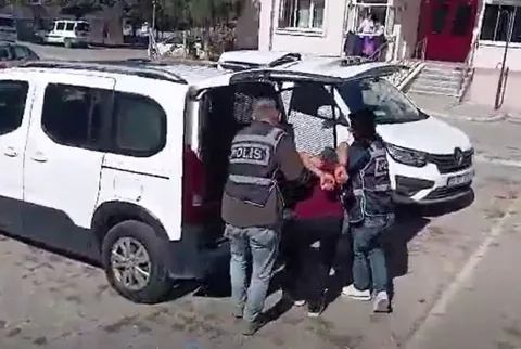 Kayseri’de 10 Yıl 6 Ay Hapis Cezası Bulunan Firari Hırsız Yakalandı — haber görseli