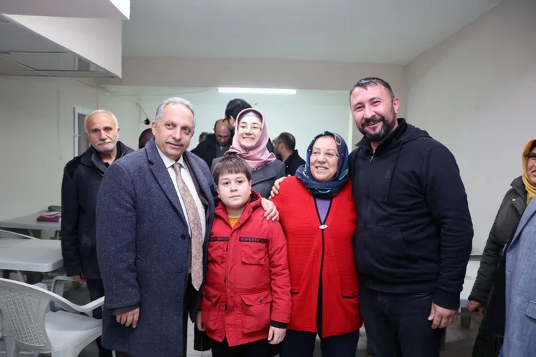 Talas Belediye Başkanı YALÇIN, Akşam Oturmasında — haber görseli