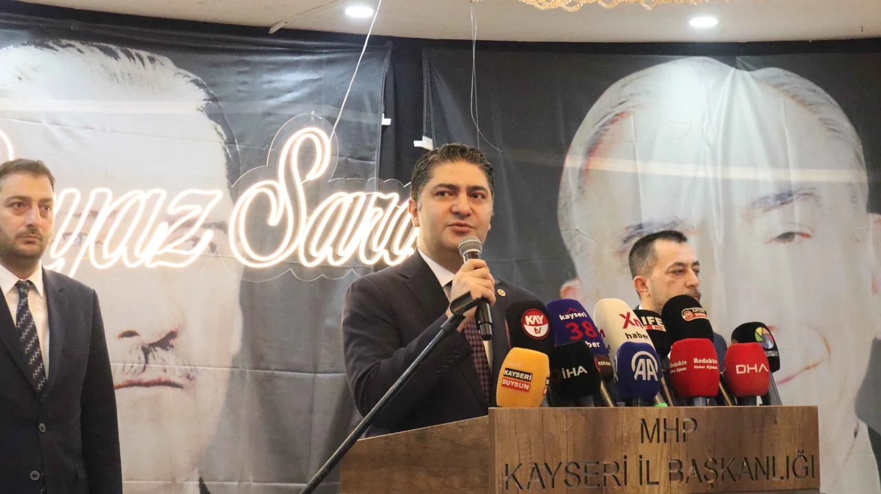 MHP Kocasinan İlçe Teşkilatı İftar Programında Konuşan Özdemir'den Terörsüz Türkiye Vurgusu — haber görseli