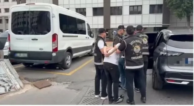 İstanbul'da kanlı saldırı önlendi! Daltonlar'ın otel saldırısı son anda engellendi! Polis suçüstü yakaladı — haber görseli