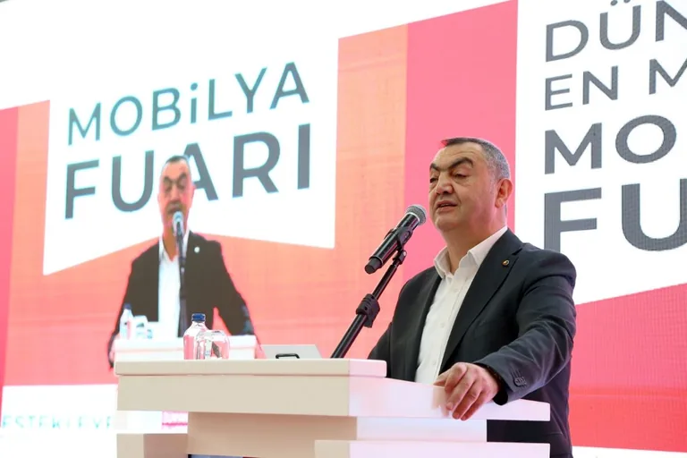 KAYSO Başkanı Büyüksimitci, “Kayserili sanayicilerimiz 140’tan fazla ülkeye mobilya İhracatı yapıyor” — haber görseli
