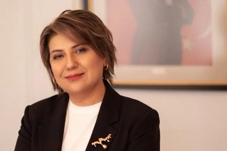 Eski Çankaya Belediye Başkan Yardımcısı Gülsün Bor, İntihar Etti — haber görseli