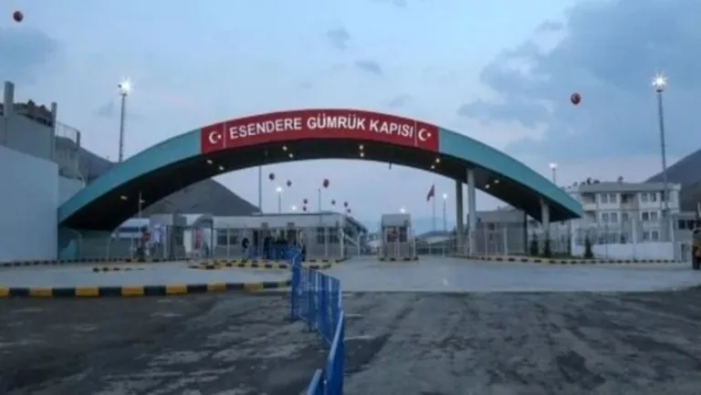 Hakkari Yüksekova Esendere Gümrük Kapısı’nda Gümrük Memuruna Saldırı! — haber görseli
