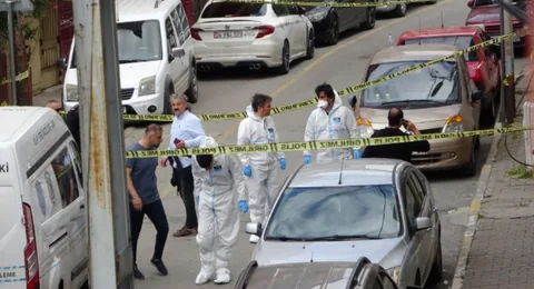 Pendik’te İki Çöp Konteynerinde Parçalanmış Erkek Cesedi Bulundu — haber görseli