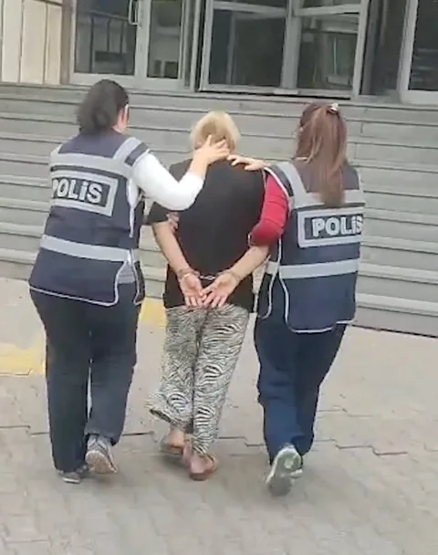 Hırsızlık Suçundan 70 Yıl Hapis Cezası Bulunan Firari Kadın, Yakalandı — haber görseli