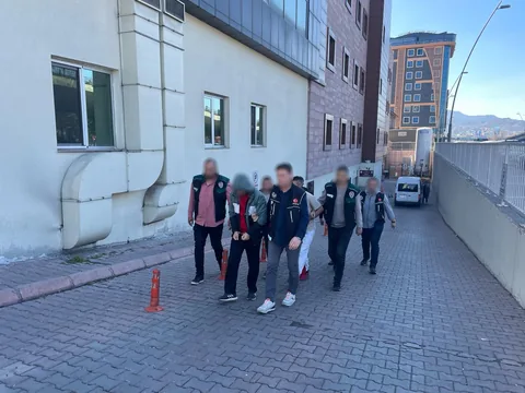 Narkotik Operasyonunda 5 Firari Yakalanarak Cezaevine Teslim Edildi — haber görseli