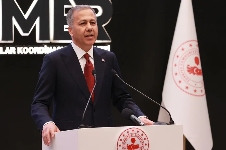 Bakan Yerlikaya'dan, polis memuru Doğru'ya tam not: Sergilediği Tavır Takdire Şayan — haber görseli