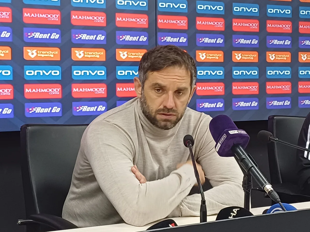 Kayserispor Evinde Dağıldı: Başakşehir Kayseri’den 3 Puanla Döndü — haber görseli