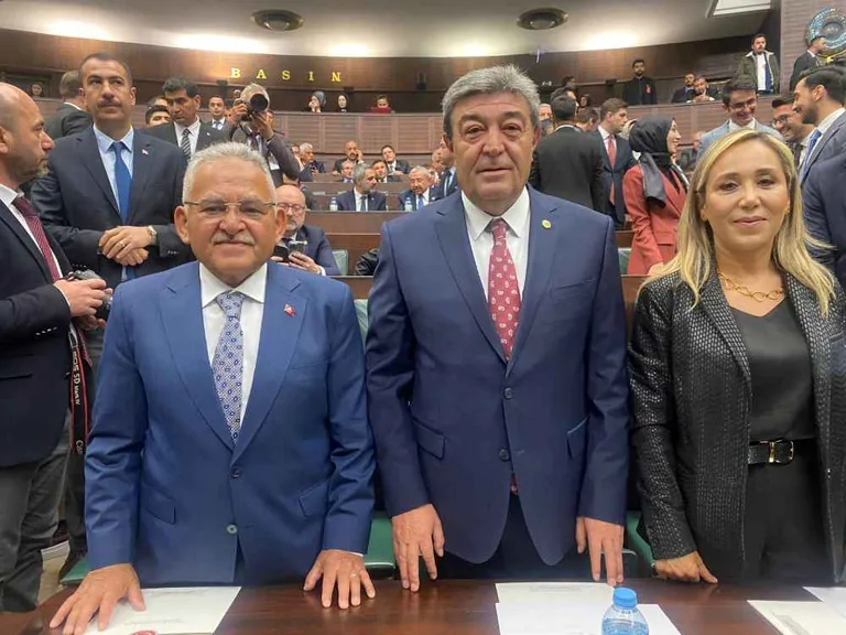 Milletvekili Dursun Ataş, “Eleştirenler olacaktır ama beni destekleyenlerin başını eğdirmeyeceğim” — haber görseli