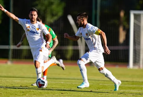 Hazırlık maçında gol düellosu! Kayserispor – Alanyaspor 2-2 bitti — haber görseli