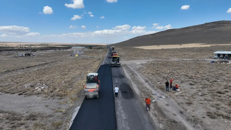 Kayseri Büyükşehir’den İncesu’ya Asfalt Atağı — haber görseli