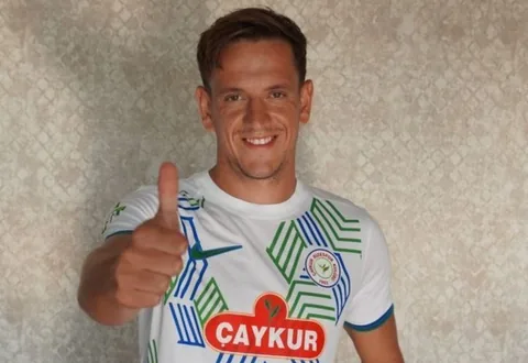 Amir Hadziahmetovic, Beşiktaş'a geri dönüyor — haber görseli