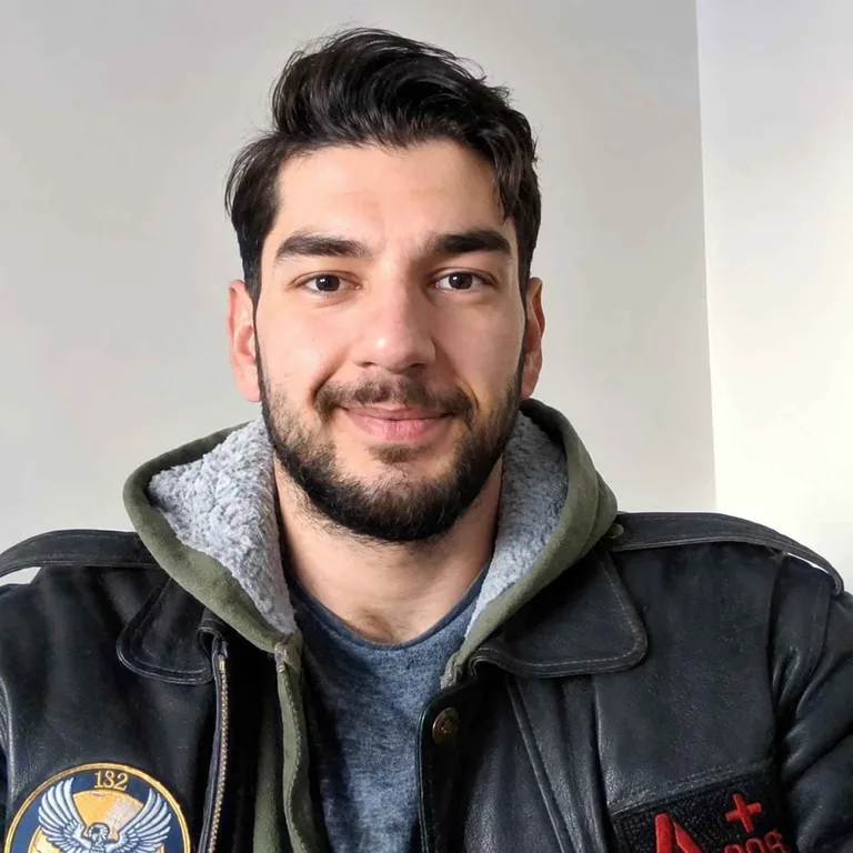 Malatya'yı Yasa Boğan Kaza... Şehit Pilotun Kardeşi Emrah Ertan Motosiklet Kazasında Hayatını Kaybetti — haber görseli