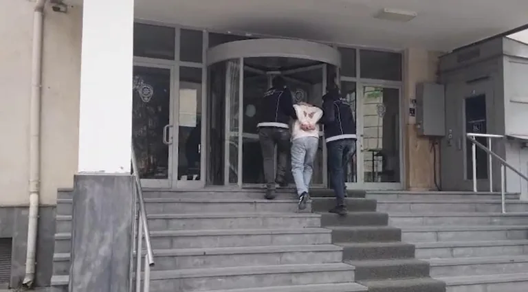 Cinayetten 12 Yıl Hükümlü Firari Kayseri'de Yakalandı — haber görseli