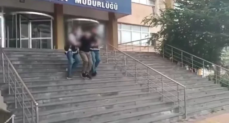 7 Aranması Olan Firari ,Kayseri Emniyetinin Operasyonuyla Tutuklandı! — haber görseli
