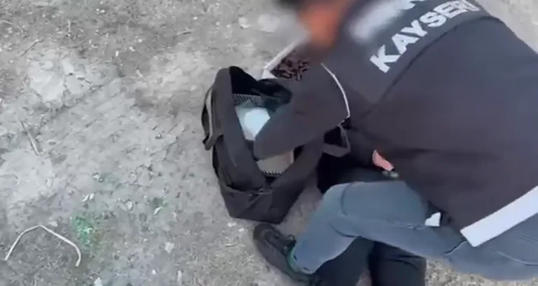 Nefes Kesen Operasyon: İl Dışından Kayseri'ye Uyuşturucu Sevkiyatı: 5 Gözaltı — haber görseli