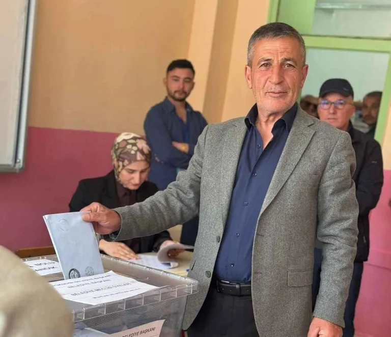 Akkışla Belediye Başkanı kendi mal varlığını ve belediye borcunu açıkladı: 17 milyon 711 bin 899 TL Borç — haber görseli
