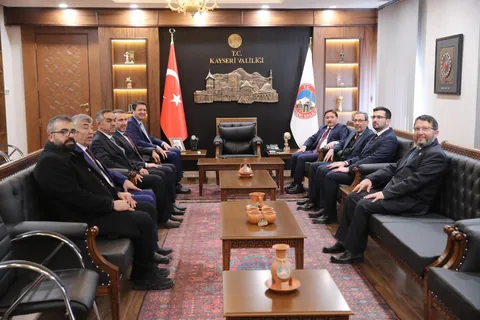 Saadet Partisi Genel Başkanı Mahmut Arıkan’dan Kayseri Valisi Gökmen Çiçek’e Ziyaret — haber görseli
