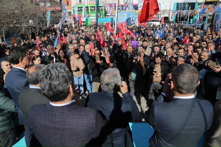 Başkan Büyükkılıç, Ata Toprağı Develi'de Coşkuyla Karşılandı — haber görseli