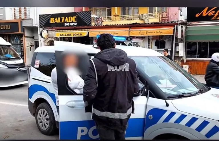 Göçmen Kaçakçılığıyla Mücadelede Tarihi Operasyon! 687 Göçmen ve 29 Organizatör Yakalandı — haber görseli