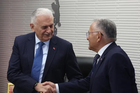 AKSAKALLAR KONSEYİ BAŞKANI YILDIRIM: “TÜRK DÜNYASI BURAM BURAM KAYSERİ’DE TÜTMÜŞ OLACAK” — haber görseli