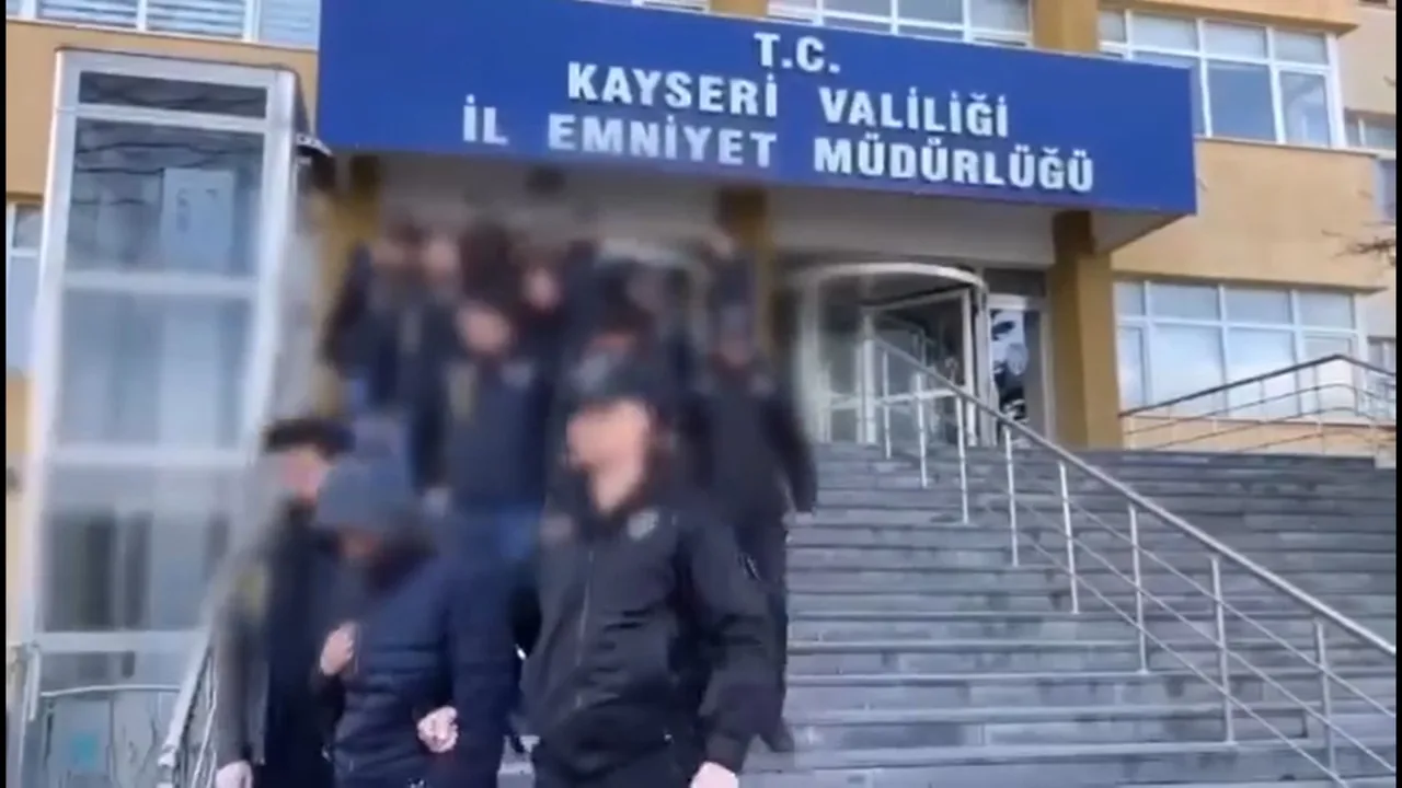 Kayseri merkezli 10 ilde operasyon: 14 kişi tutuklandı — haber görseli