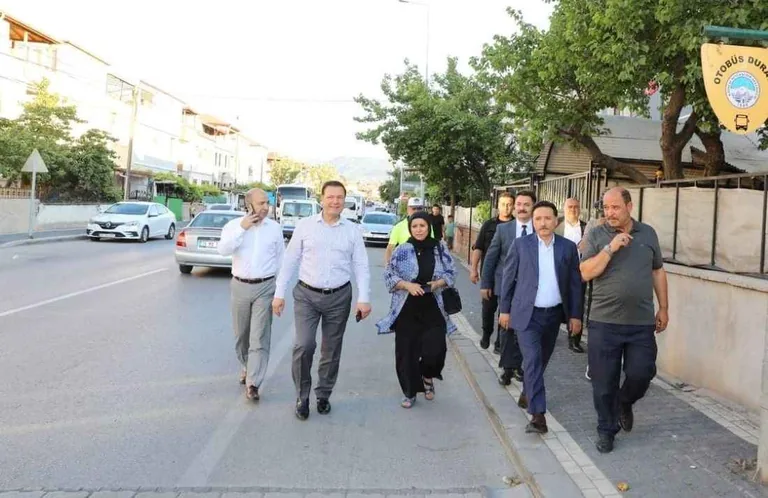 Vali Çiçek, esnaf ve vatandaşlarla bir araya geldi — haber görseli